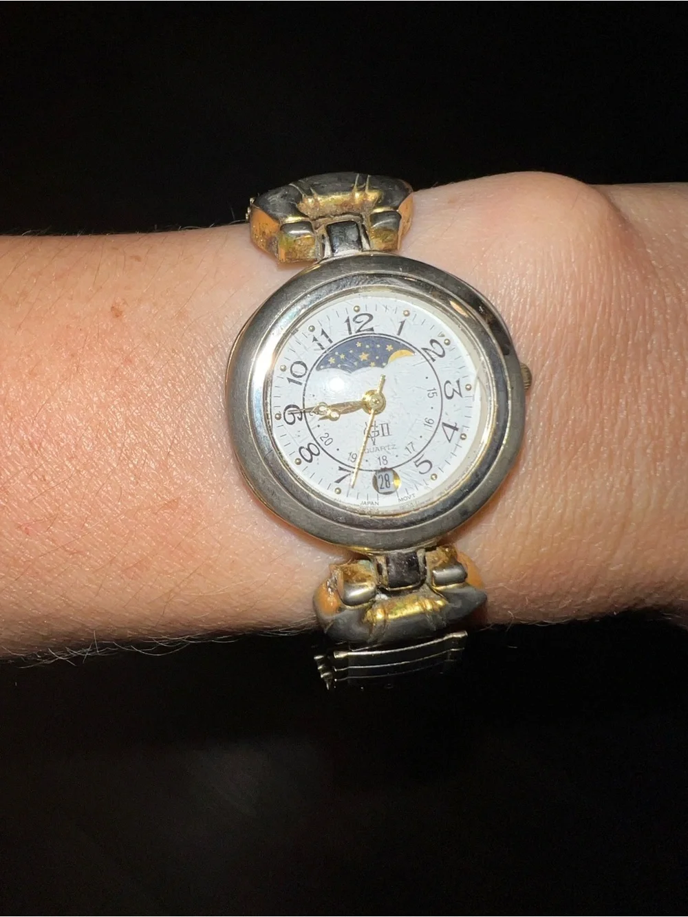 Women’s Vintage Gloria Vanderbilt Gvii Fada Industries Inc Moon Phase Quartz